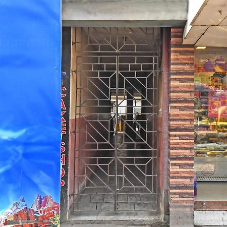 Oyo Hotel Chinar Park Kalkuta Zewnętrze zdjęcie