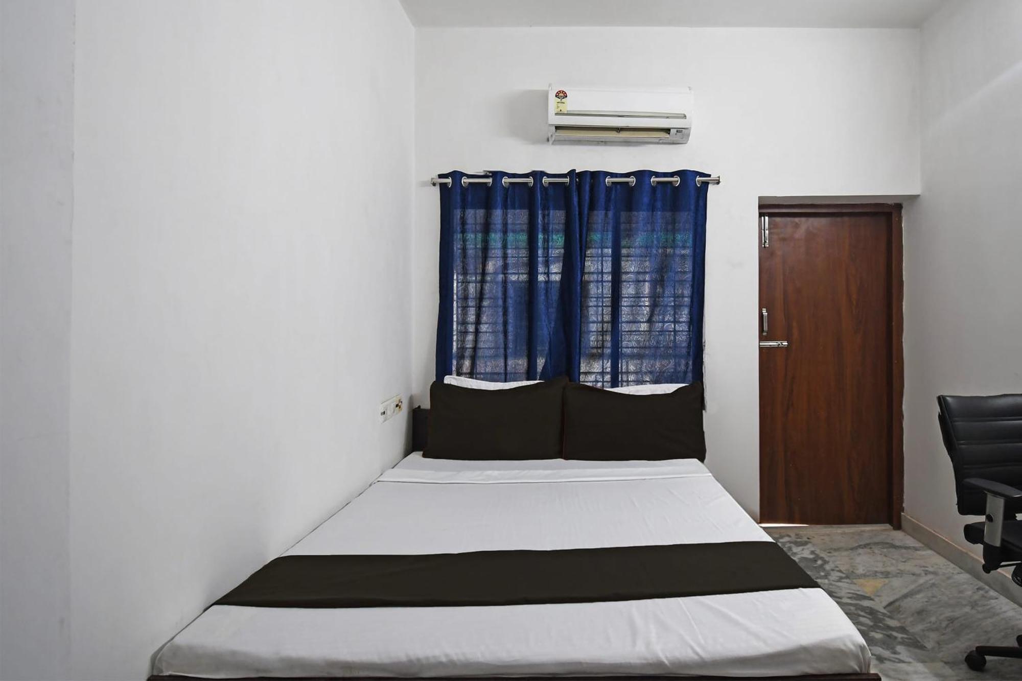Oyo Hotel Chinar Park Kalkuta Zewnętrze zdjęcie