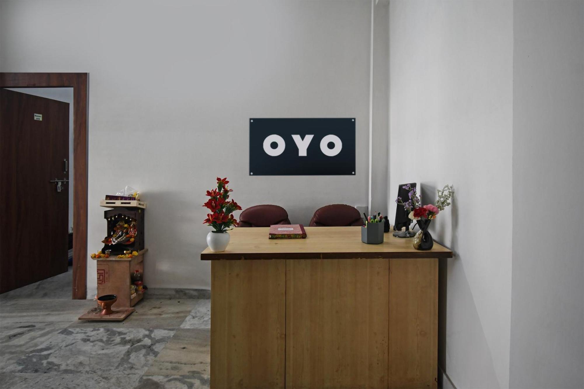 Oyo Hotel Chinar Park Kalkuta Zewnętrze zdjęcie