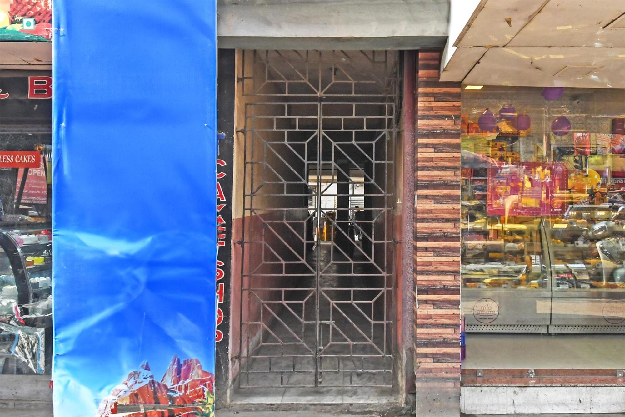Oyo Hotel Chinar Park Kalkuta Zewnętrze zdjęcie